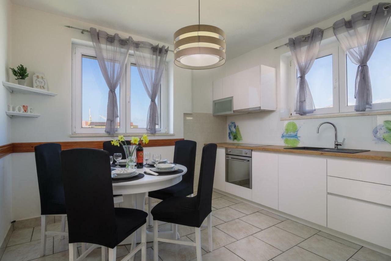 טרוגיר Apartments Mirjana מראה חיצוני תמונה