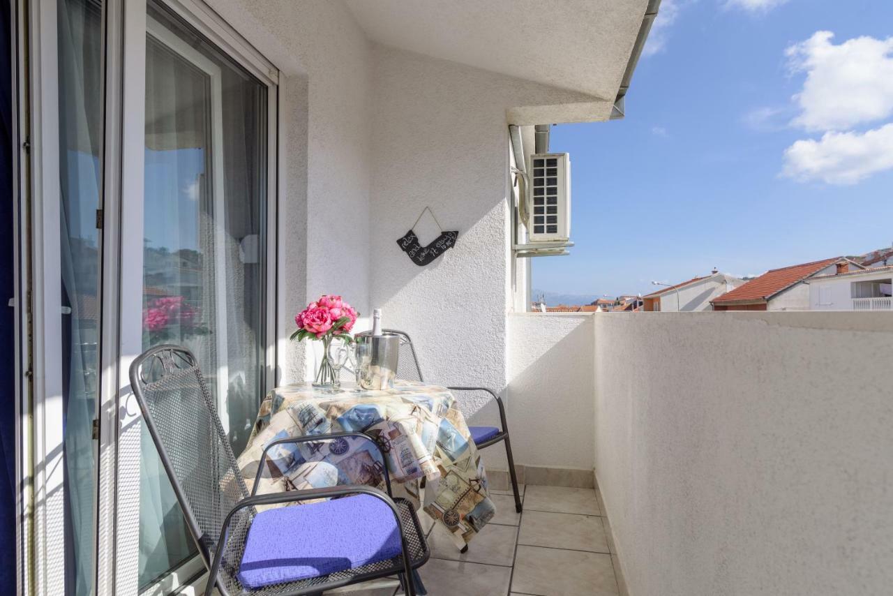טרוגיר Apartments Mirjana מראה חיצוני תמונה